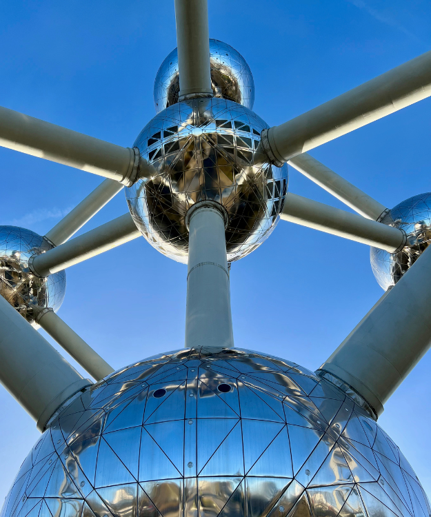 Atomium in Brussel als symbool voor de Belgische markt